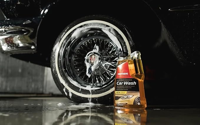 Mothers California Gold High Performance Car Wash, 16 oz. — pH Balanced, Eco-Friendly, Super-Sudsy, Foam Cannon, Safely Cleans Without Stripping Wax, Sealant or Coating, Removes Dirt & Grime (05600)