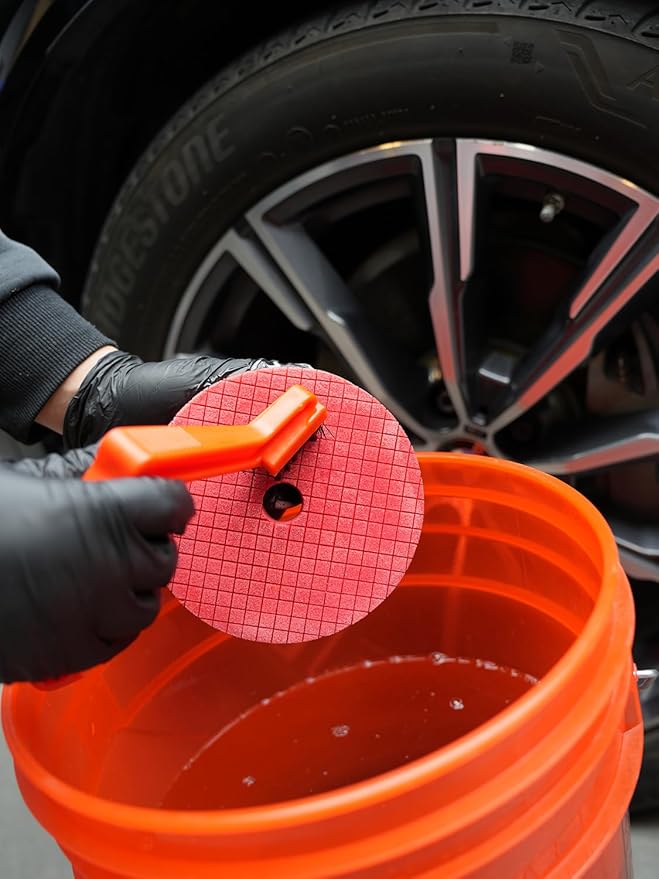 SPTA 10 Pcs Detailing Set, 5Pc 6 inch Buffing Polishing Pads, 1 Microfiber Finish Pad, 1-16 oz Polishing Cleaner, 1 Conditioning Brush, 2-16"*16" Microfiber Towel. for Dual Action and Rotary Polishers