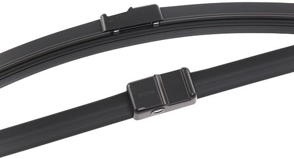 BOSCH 3397118946 AeroTwin Wiper Blade Combo Pack - Set of 2 (27" & 27")