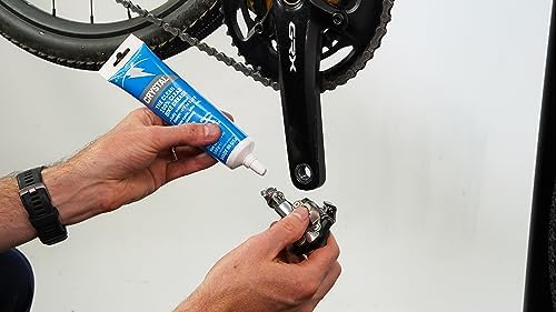 White Lightning Crystal Grease Bikes 100% Waterproof 3.5 oz Tube