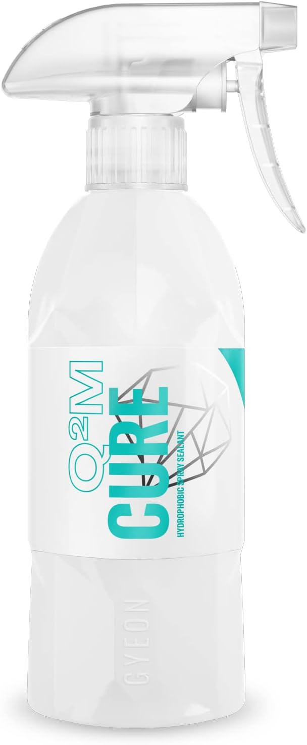 GYEON Cure 500 ml - Hydrophobic Ceramic Spray Sealant - Add Gloss, Slickness, Water Beading, and Silica Protection Immediately to your Cars Paint - Easy to use Ceramic Sealant