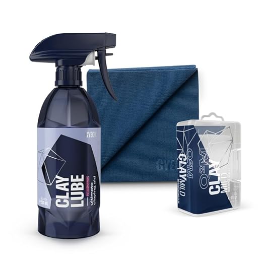 Gyeon ClayLube Ultra Slick Clay Lubricant for Ceramic Coating Prep – Slip Booster for Clay Mitt Bar Discs Enhances Paint Correction Gloss Hydrophobic Protection Surface Refinement