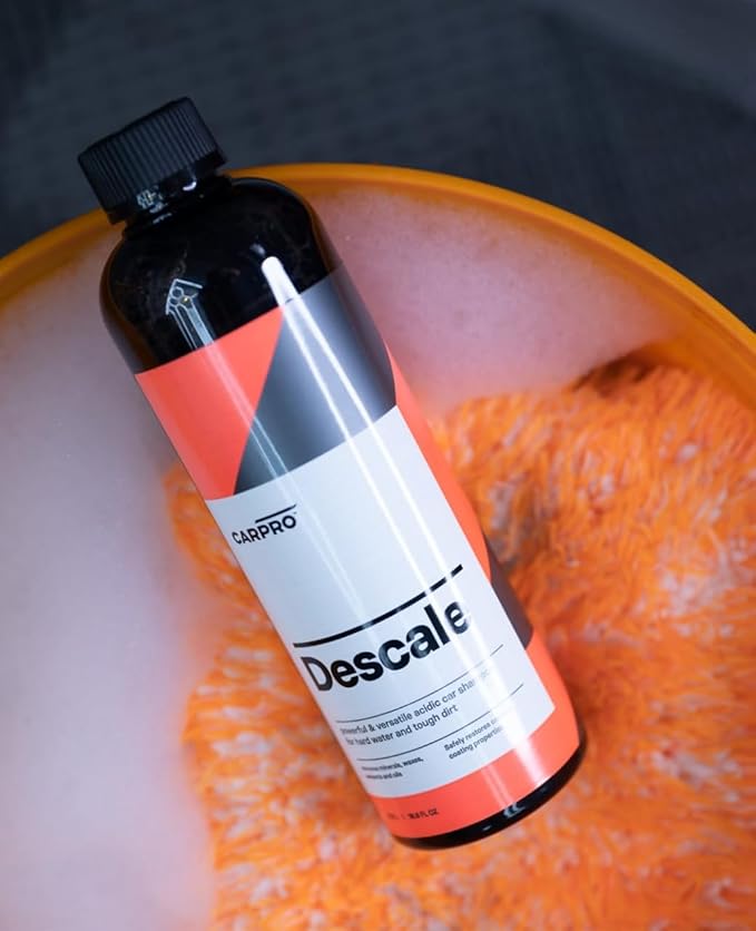 CARPRO Descale Acidic Car Shampoo Wash Concentrate, Removes Minerals, Waxes, Sealants & Oils - 500ml (17 fl oz)