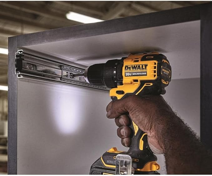 DEWALT ATOMIC 20V MAX* Cordless Drill/Driver Kit, Compact, 1/2-Inch (DCD708C2)