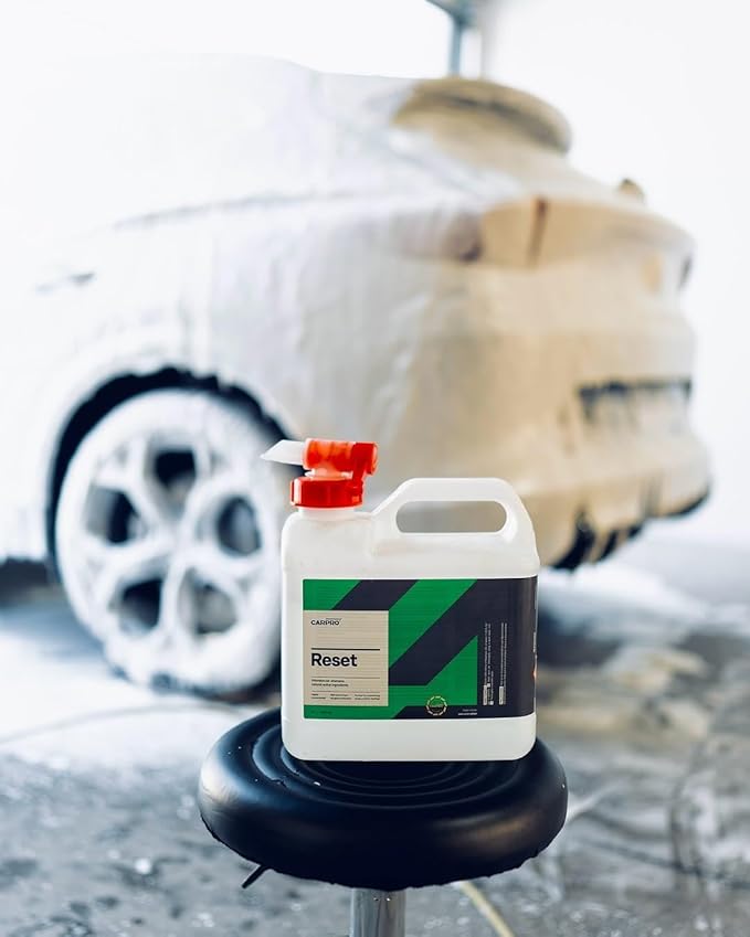 CARPRO Reset - Intensive Car Wash Shampoo Perfect for Ceramic Coating & Nanotechnology Based Sealants and Coatings, pH-Neutral - 4 Liter (135oz)
