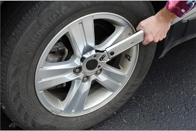 K Tool International 72175 Ratcheting Torque Wrench with 3/4" Drive for Garages, Repair Shops, and DIY, 100-600 ft/lbs., Click Style, Laser Marked Scales, Quick Release, Carrying Case, Non-Slip Handle