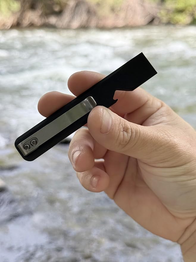 DAILYCARRYCO. SlimPry 2.0 Ultimate Slim Mini Everyday Carry PryBar Simple Keychain Carry Pry Tool Lightweight Sleek KeyChain