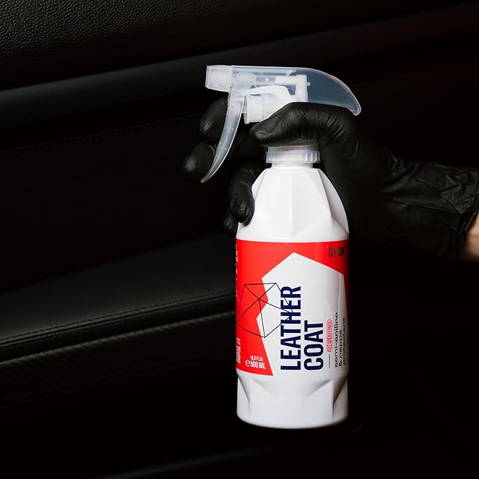 Gyeon Leather Coat Car Leather Protector Invisible Hydrophobic Ceramic Coating for Upholstery Interior UV Protection Stain Repellent Easy Dye Removal Durable Leather Shield Detailer