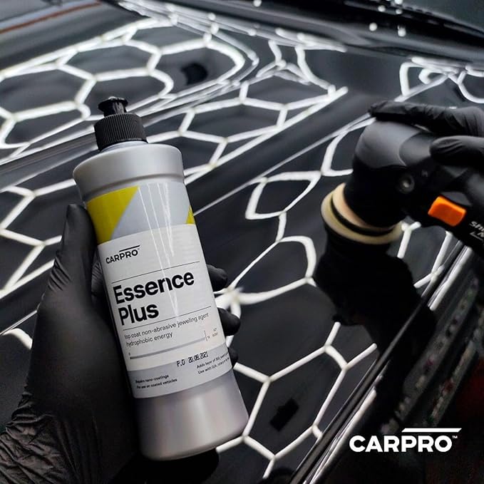 CARPRO Essence Plus Non-Abrasive Gloss Agent, SiO2, Blend of Ceramic Coat Repair Agents, High Gloss Quartz Resins, and Hydrophobic Nanoparticles for Repairing Durable Ceramic Coatings - Liter (34oz)