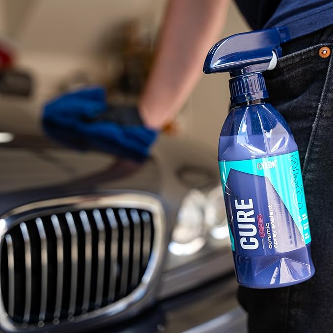 GYEON Cure Redefined Hydrophobic Ceramic Spray Sealant Paint Gloss Protection Maintenance Spray for Car Glass Wheels Trim Shiny Surface Repel Water Enhance Beading Finish