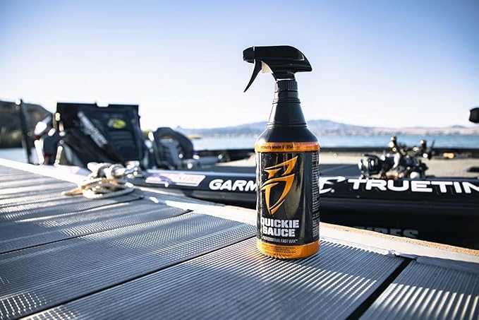 Boat Bling Quickie Sauce, High-Gloss Fast Wax, Bio-Degradable and Long Lasting, for Boats, Cars, ATVs, 20 oz.