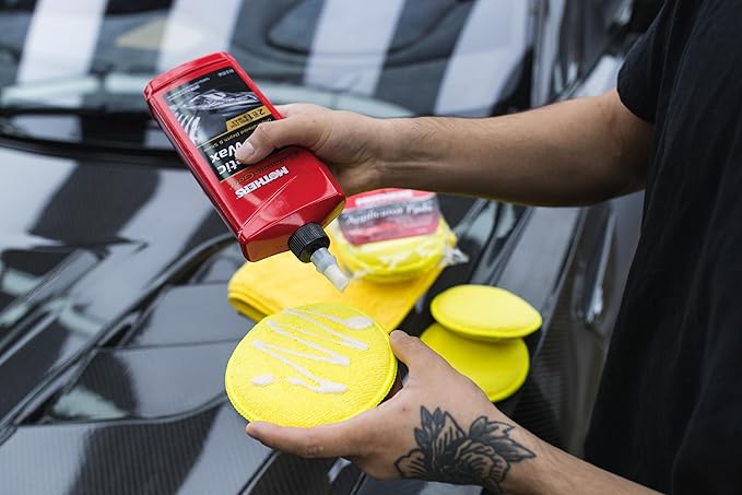 Mothers California Gold Synthetic Wax, 16 oz. — Long-Lasting Protection with Micro-Encapsulated Polymers, Polishes, Enhances Depth, Gloss & Shine, Easy-to-apply 2 in 1 Polish & Wax Formula (05716)