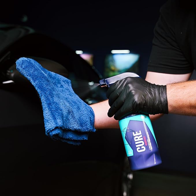 GYEON Cure Redefined Hydrophobic Ceramic Spray Sealant Paint Gloss Protection Maintenance Spray for Car Glass Wheels Trim Shiny Surface Repel Water Enhance Beading Finish