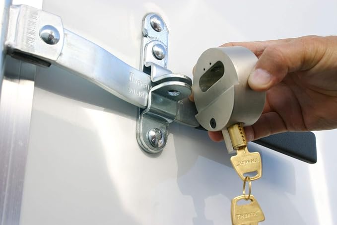 TRIMAX THP2XL - Trailer Door Lock (2 Pack Keyed Alike) - Shackleless Puck Lock for Trailers, Universal Fit, Weather Resistant
