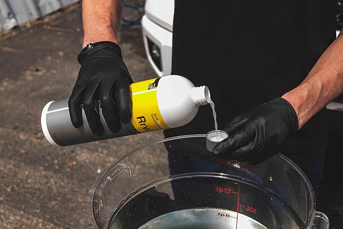KOCHCHEMIE - Rapid Rinseless Wash - Premium Wash Results Using Minimal Water - Safe on Wraps, PPF, Ceramic Coatings, and Paint - 1 Liter
