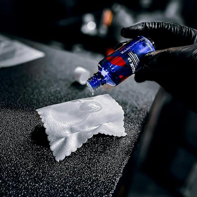 CARPRO CQUARTZ UK 3.0 - Ceramic Coating for Cars, Quartz Based Nanotechnology, Bonds to Paint, Glass, Metal and Plastic - (50ml Kit)