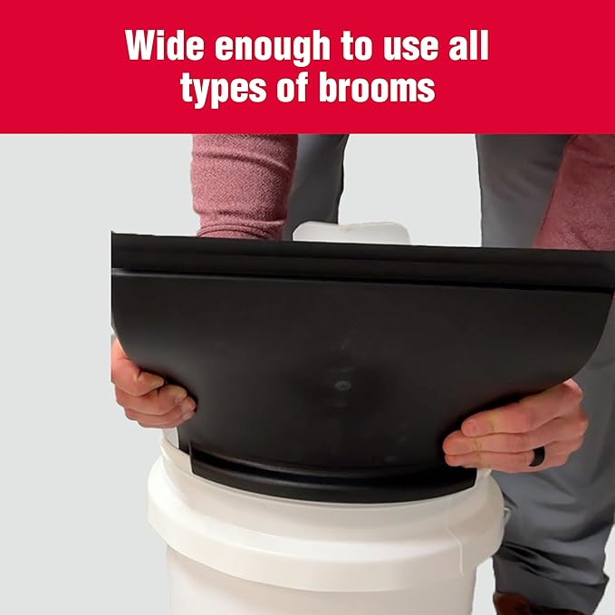 Formit Bucket Dustpan – Universal Fit for 5-Gallon Buckets, Wide-Mouth Snap-On Design, Durable High-Impact Plastic for Job Sites, Workshops & DIY Projects