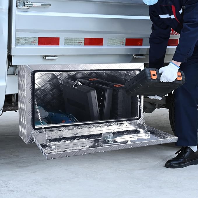VEVOR Underbody Truck Box, 30"×17"×18" Pickup Storage Box, Heavy Duty Aluminum Diamond Plate Tool Box with Lock and Keys, Waterproof Trailer Storage Box with T-Handle Latch for Truck, Van, Trailer