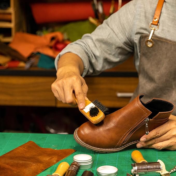 Mink Oil for Leather Boots 8.8 OZ Boot Oil Leather Conditioner Cleaner for Shoes, Couch, Jacket