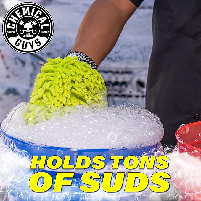 Chemical Guys CWS_101M Car Wash Starter Bundle - Maxi-Suds II Foaming Car Wash Soap, 128 oz (1 Gallon), Cherry Scent + Green Chenille Wash Mitt (2 Items) Works on Cars, Trucks, SUVs, RVs & More