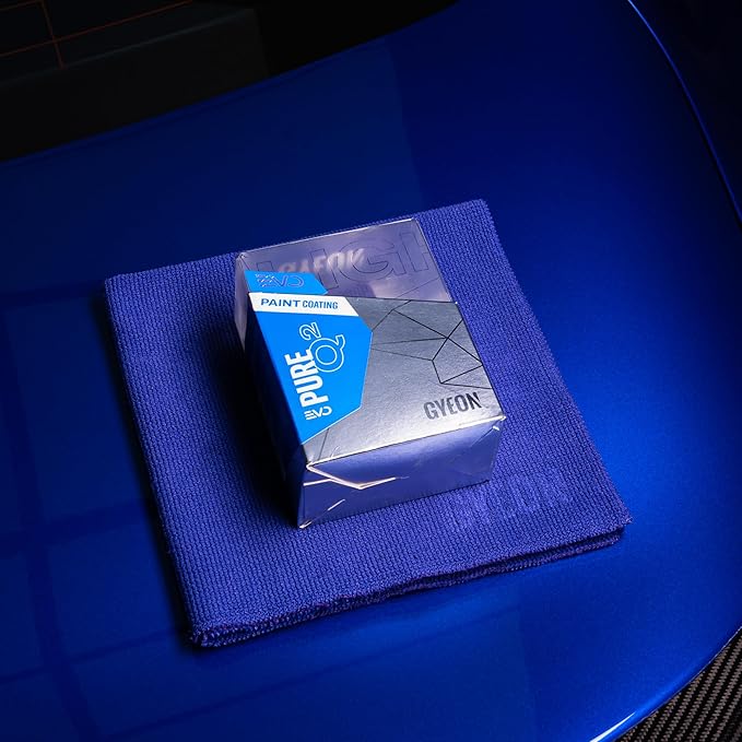 GYEON Pure EVO Ceramic Coating Ultra Gloss sio2 Hard Deep Shine Paint Protection Water Beading Chemical Resistance Easy Application One‑Layer Car Coating Extreme Durability