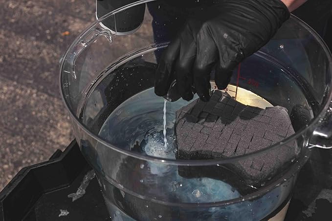 KOCHCHEMIE - Rapid Rinseless Wash - Premium Wash Results Using Minimal Water - Safe on Wraps, PPF, Ceramic Coatings, and Paint - 1 Liter