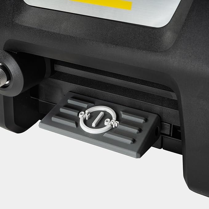 Kärcher Pressure Washer K1700PSB Cube, 3 Spray Nozzles, Detergent Tank, for Cars, Driveways, Siding, Patios, 1700 PSI 1.46 max. GPM, Black
