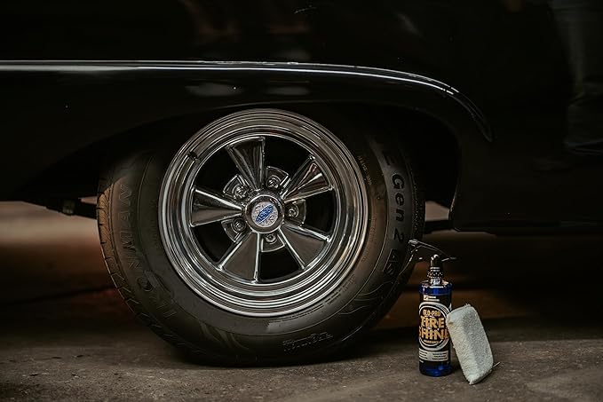 Socar Chemical Glo-Pro Tire Shine, 128 oz, 1 Gallon, High Gloss Tire Dressing, Professional Wet Tire Dressing, Water Repellant, Long Lasting