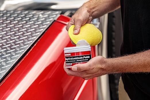 Mothers Mag & Aluminum Polish, 10 oz. – Brilliant Shine, Easy to Use, for All Uncoated & Unplated Metals Including Aluminum Wheels, Stainless Steel Trim and Exhaust Tips, Brass & More (05101)
