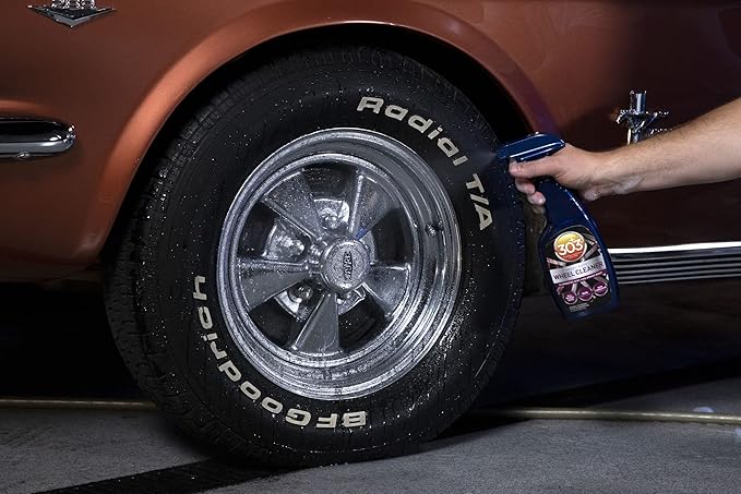 303 Products Heavy Duty Wheel Cleaner - Rim Cleaner for Car - Brake Dust Remover - All Wheel Safe - Iron Indicating Formula - Non Corrosive Formula, 15.5 fl. oz. (30597CSR) Packaging May Vary