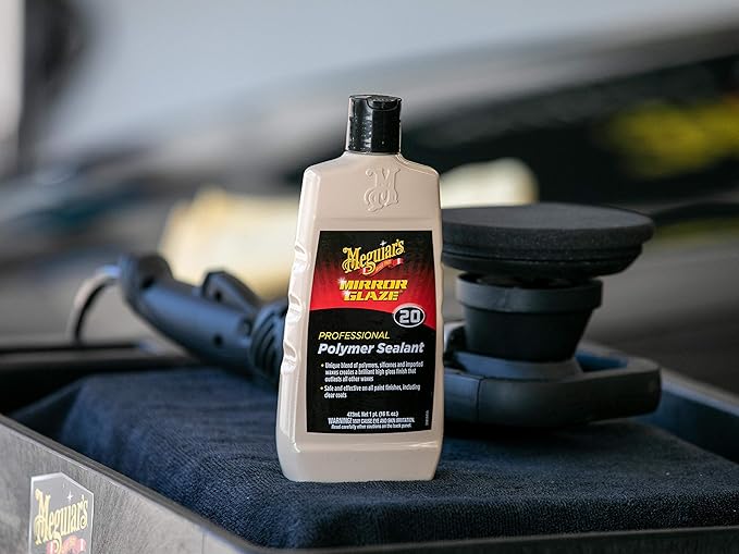MEGUIAR'S Mirror Glaze Polymer Sealant – Brilliant High Gloss Wax Protection – M2016, 16 oz