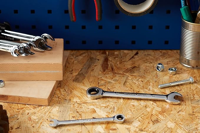 Amazon Basics 7-Piece Metric Ratcheting Combination Wrench Set