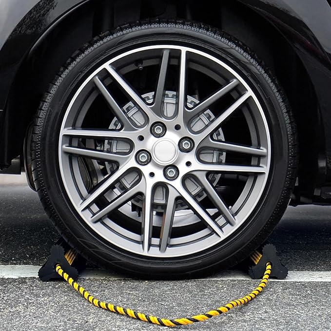 OULEME Heavy Duty Rubber Wheel Chocks, 1 Pair, Non-Slip Tire Stopper Blocks with Rope, for RV Camper Travel Trailers Motorhome Aircraft Car Truck