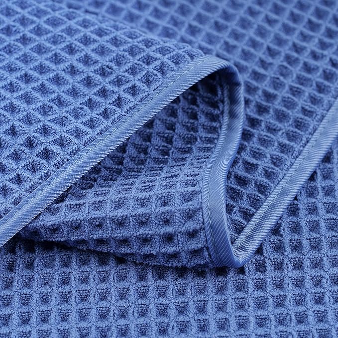 POLYTE 430 GSM Microfiber Lint Free Washcloth Face Towel, 13 x 13 in, 4 Pack (Waffle Weave)