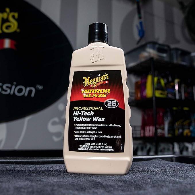 Meguiar’s Professional Hi-Tech Yellow Wax M2616, Versatile Liquid Car Wax Provides Durable Protection, Rich Color, and Shine, Clear Coat Safe Formula Can Be Applied by Hand or DA Polisher, 16 Oz