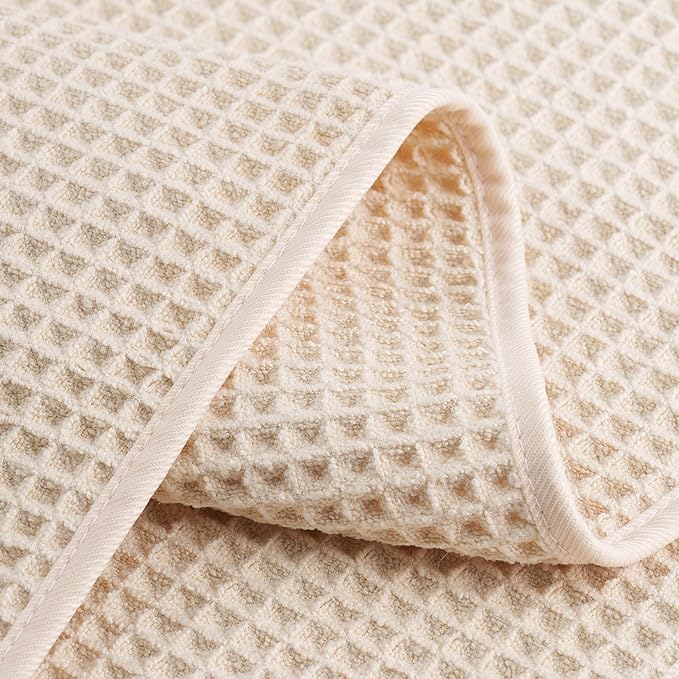 POLYTE 430 GSM Microfiber Lint Free Washcloth Face Towel, 13 x 13 in, 4 Pack (Waffle Weave)